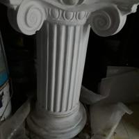 2 Capitelli in gesso (NUOVI)