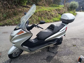 Scooter Majesty 250