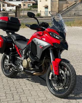 Ducati Multistrada V4s Travel Radar