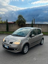 Renault modus