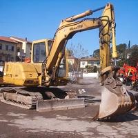 Escavatore usato KOMATSU PC 75R