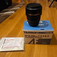 Obiettivo Tamron per Canon AF18-250mm F/3.5 - 6.3