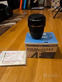 Obiettivo Tamron per Canon AF18-250mm F/3.5 - 6.3