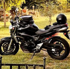 Yamaha FZ6