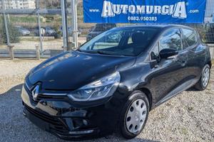 RENAULT Clio Clio 1.2 16v 5P Business 75cv