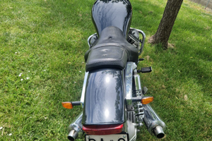 Moto Guzzi Nevada 750