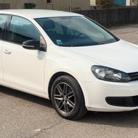 Volkswagen Golf 6a serie 1.4 GPL