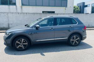 Tiguan ibrido plug-in 2021 km 78000