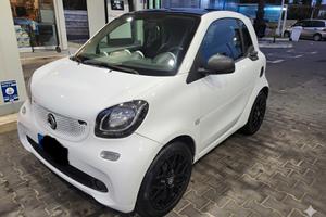 Smart fortwo 1.0 71 cv automatica