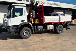 Mercedes 180 con gru 165 fassi tutto nuovo