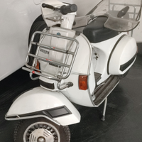 Vespa 125 arcobaleno