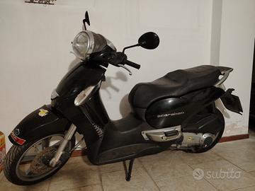  Aprilia Scarabeo 250 ie