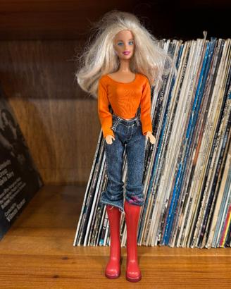 Bambola Barbie Mattel corpo 1966 con testa 1999