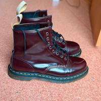 Dr Martens mod Vegan Bordeaux Unisex 45
