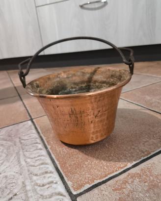 Secchiello  in rame antico