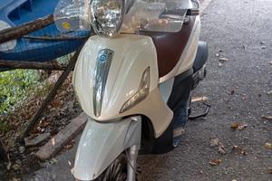 Piaggio Beverly 300