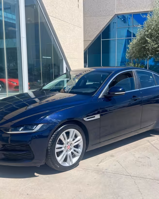 Jaguar XE 2.0d i4S 180cv auto T-stock