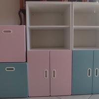 mobiletti con scomparto libreria e cassettoni 