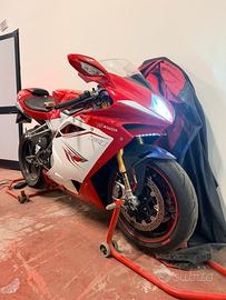 F4 1000RR