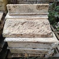 Gradini in travertino