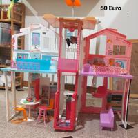 Casa di Barbie, camper e auto + accessori vari 