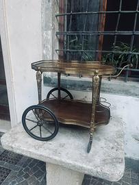 Carrello da bar