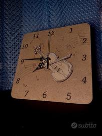 Orologio in legno incisi a laser - idea ragali