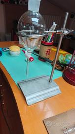 Attrezzatura laboratorio chimica imbuto separatore