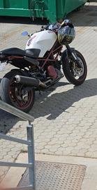 Ducati monster 600