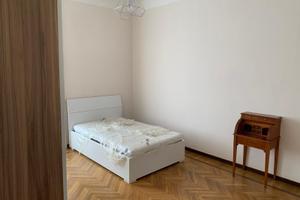 Stanza con balcone privato in zona Dateo