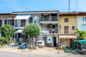 CASA SEMINDIPENDENTE A CAFASSE