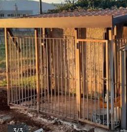 Gabbiotto da poggiare a muro in ferro battuto