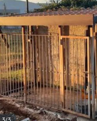 Gabbiotto da poggiare a muro in ferro battuto