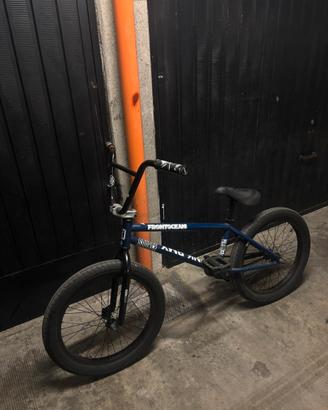 BMX freestyle kink