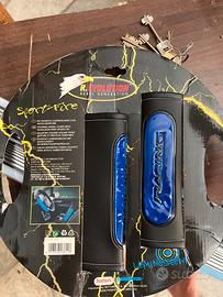 Kit sportivo con copri volante e avvolgicinture