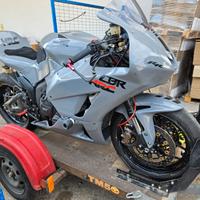 Honda CBR 600 RR - 2013 - PISTA