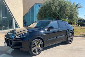 Porsche Cayenne Coupè 4.0 V8 Turbo S E-Hybrid