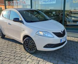 Lancia Ypsilon 1.2 69 CV 5 porte S&S Gold