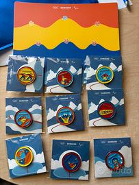 Collezione completa spille olimpiadi milano