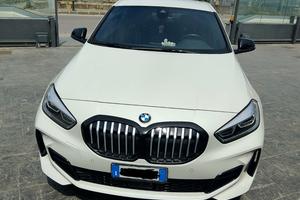 Bmw 116 116d 5p. Msport