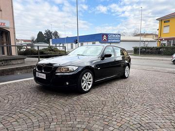 BMW Serie 3 Touring 320d Touring Futura c pelle 18