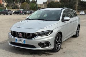 FIAT Tipo 2019 1.6Mtj Lounge 120cv Cambio Automati