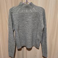 Maglioncino grigio con dettagli luce