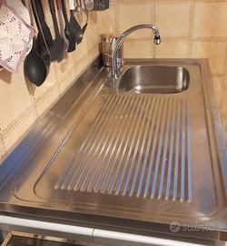 Lavello acciaio Franke con miscelatore