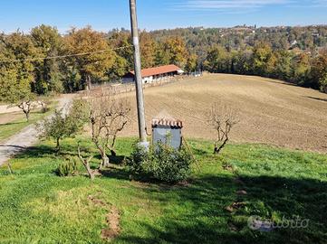 5 LOCALI A VILLAFRANCA D'ASTI