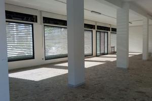 Bottega C/1 con 6 punti luce