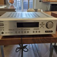 amplificatore con sincronizzatore home theatre 