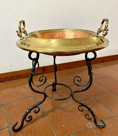 Braciere a campana con supporto