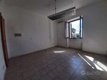 Appartamento luminoso in piccola palazzina