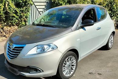 Lancia Ypsilon 1200 benzina km 64mila 68000